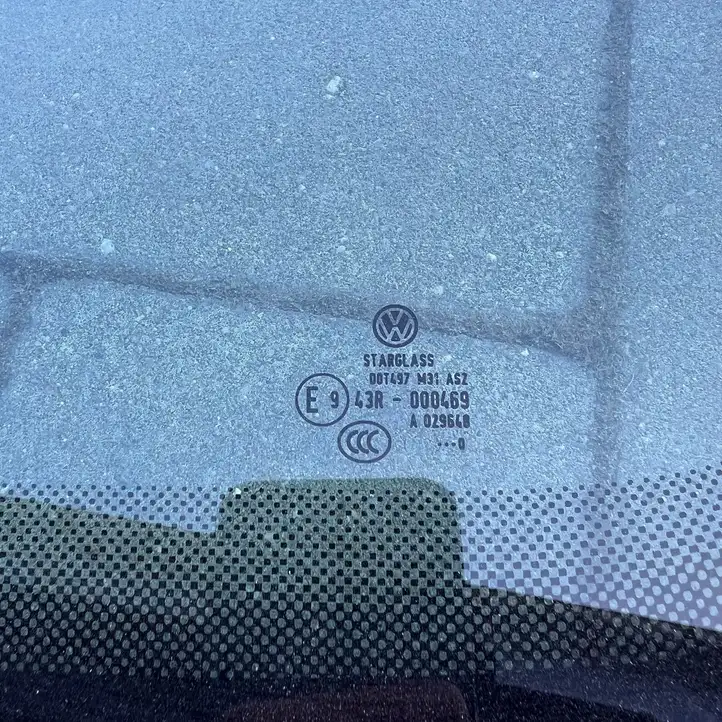 Volkswagen Caddy (2004 - 2010) Стекло раздвижной двери — фото 2