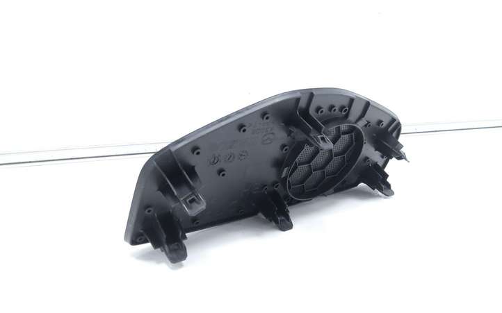 Mazda 3 (2006 - 2009)  BHN155531 Отделка бокового динамика