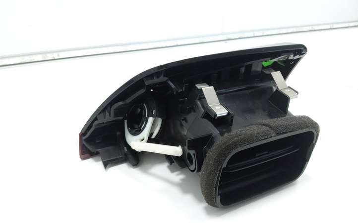 BMW 1 F20 F21 (2011 - 2019)  9205355 Боковая воздушный дефлектор