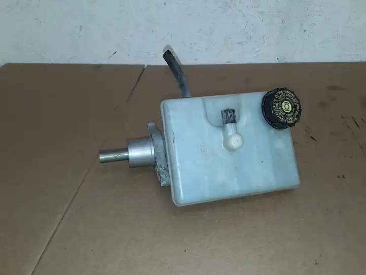 Renault Master III (2010 - ) 03350890491 Главный тормозной цилиндр — фото 1