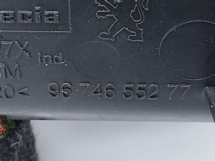 Peugeot 208 (2012 - 2015)  9674655277 Разъем USB