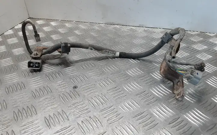 Toyota Land Cruiser (J150) (2009 - ) 8212760110A Прочая электропроводка — фото 1