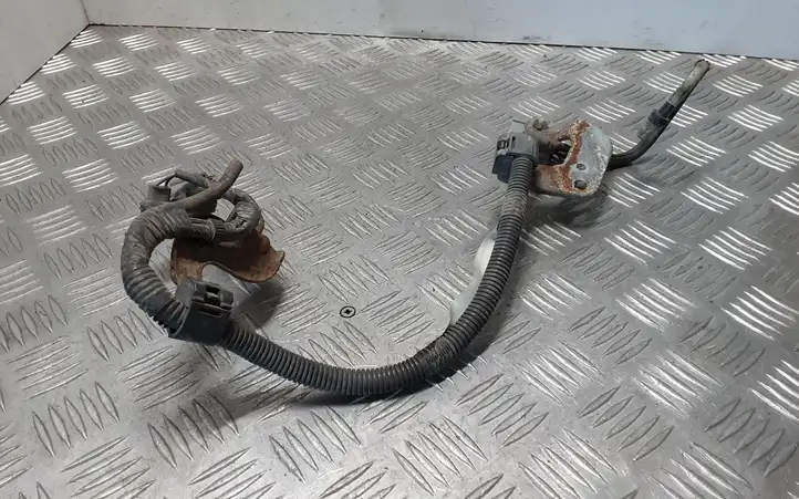 Toyota Land Cruiser (J150) (2009 - ) 8212760110A Прочая электропроводка — фото 2