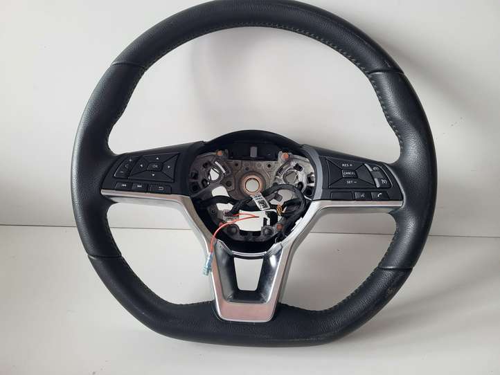 Nissan Juke II F16 (2019 - )   Руль