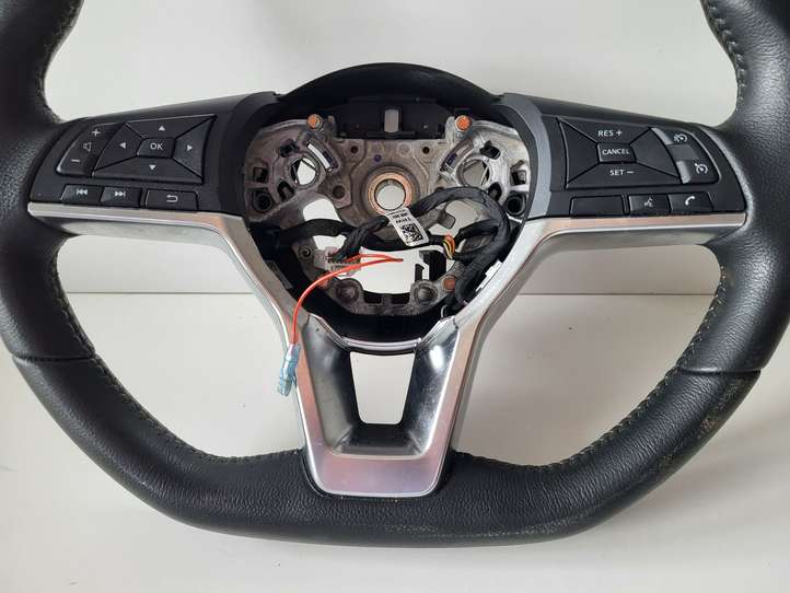 Nissan Juke II F16 (2019 - )   Руль