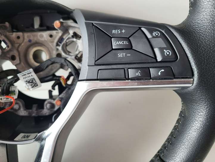 Nissan Juke II F16 (2019 - )   Руль