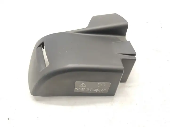 BMW X3 E83 (2003 - 2010) 51473400512 Накладка ремня безопасности — фото 1