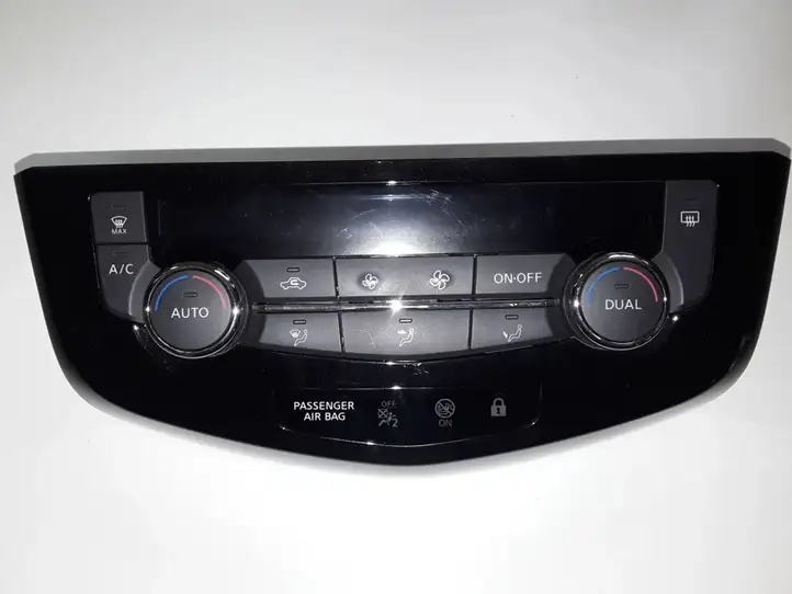 Nissan X-Trail T32 (2014 - 2021) 275004EA0A Блок управления кондиционером — фото 1