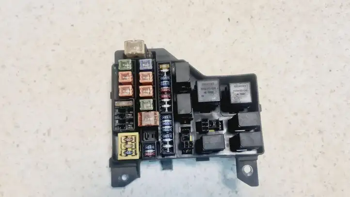 Volvo S40, V40 (2000 - 2004) 30859714 Блок предохранителей (комплект) — фото 1