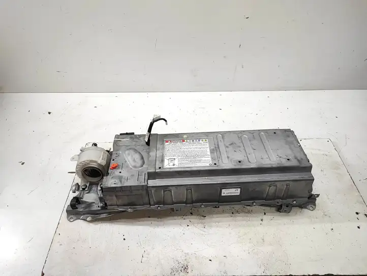 Toyota Prius (XW30) (2009 - 2015) G928076011 Аккумулятор гибридного / электрического автомобиля — фото 1