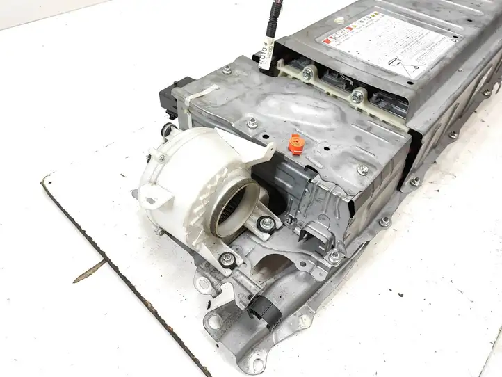 Toyota Prius (XW30) (2009 - 2015) G928076011 Аккумулятор гибридного / электрического автомобиля — фото 2