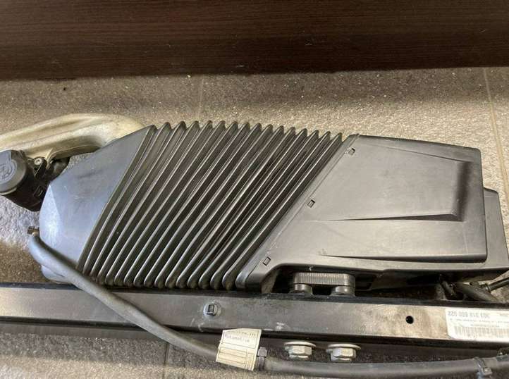 BMW X3 F25 (2010 - 2017)  303318600022 Комплект крюка