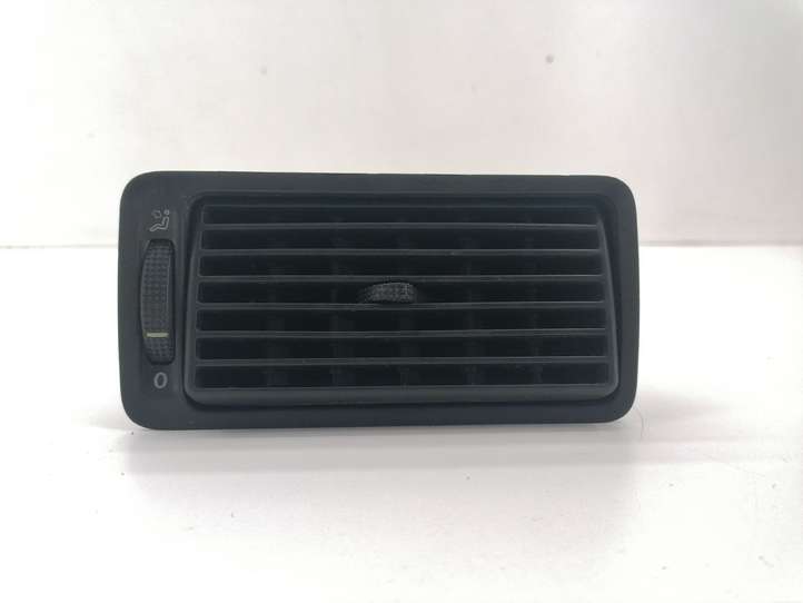 Volkswagen Golf IV (1998 - 2005)  1J1819704C Боковая воздушный дефлектор