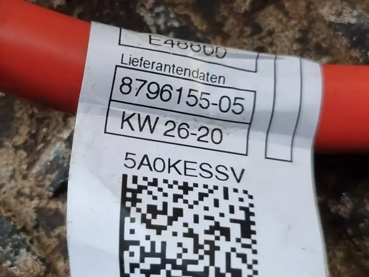 BMW 3 G20 G21 (2019 - ) 8796154 Плюсовой провод аккумулятора — фото 5