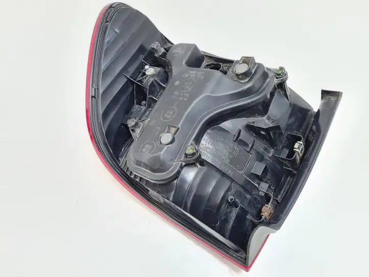 Porsche Cayenne (9PA) (2002 - 2010) 7L5945257 Задний фонарь в кузове — фото 8