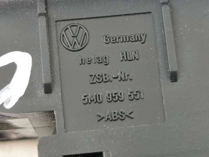 Volkswagen Golf Plus (2004 - 2008)  1t0959833A Включатель открытия топливного бака