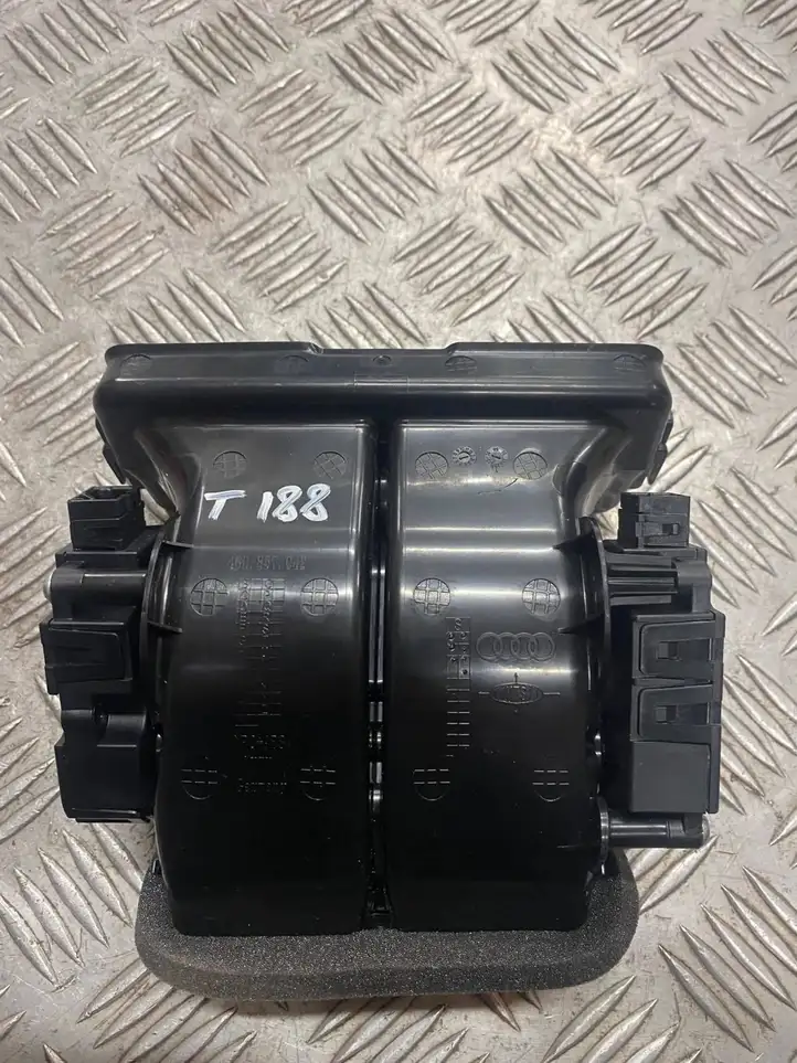 Audi A6 C7 (2014 - 2018) 4g0857042 Воздуховоды системы отопления/климатики — фото 1