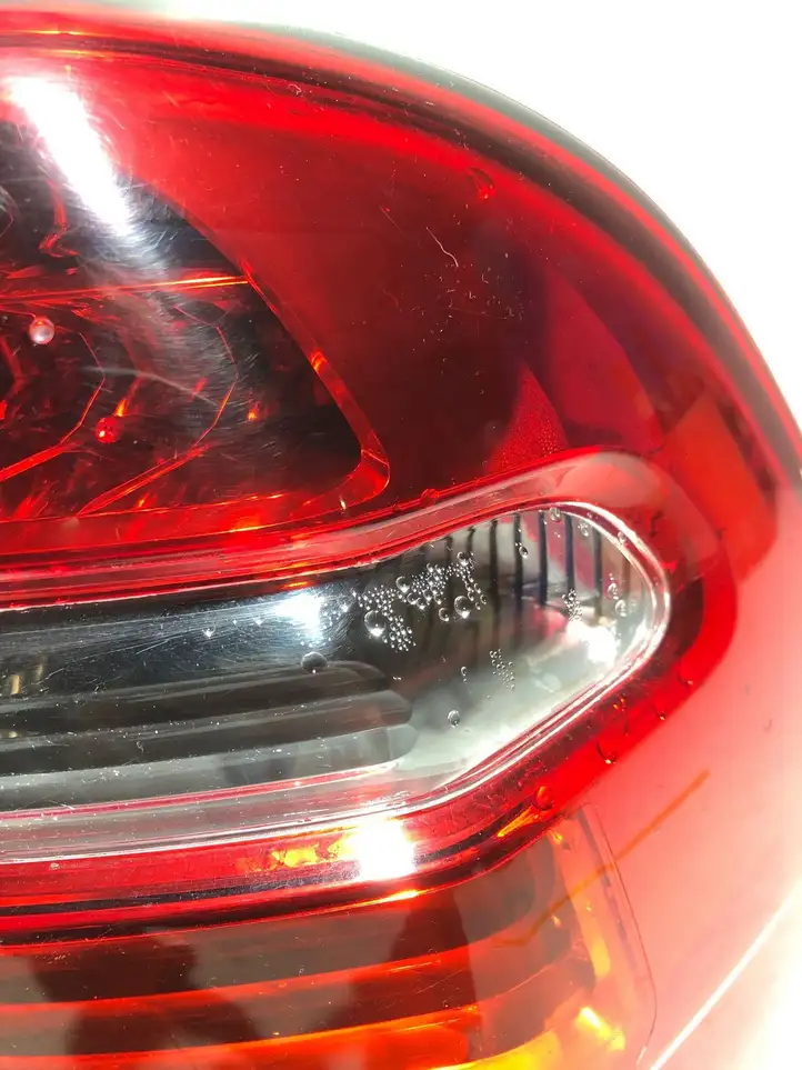 Porsche Cayenne (9PA) (2002 - 2010) 7L5945208 Задний фонарь в кузове — фото 2