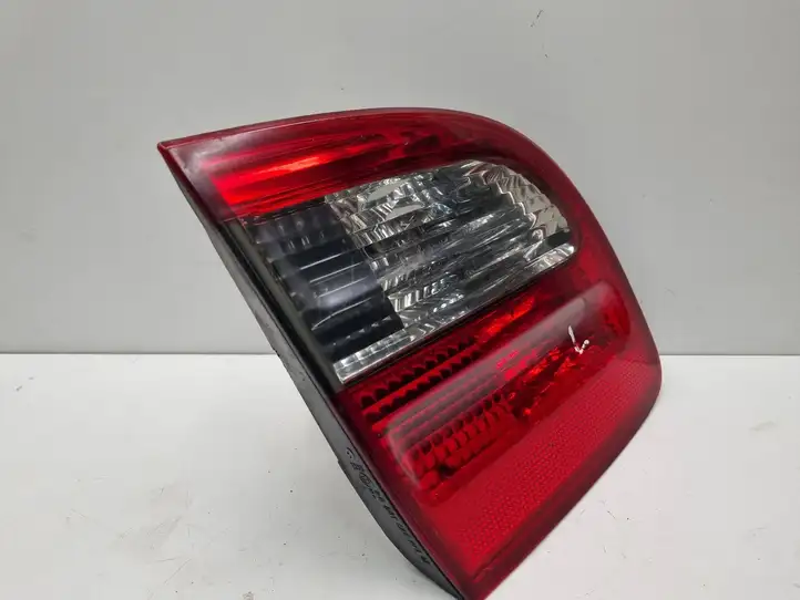 Mercedes-Benz E W211 (2002 - 2009) A2118200777 Задний фонарь в крышке багажника — фото 2