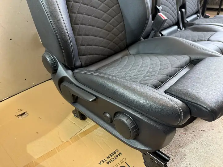 Mercedes-Benz GLB X247 (2018 - ) A2477204602 Комплект салона — фото 18