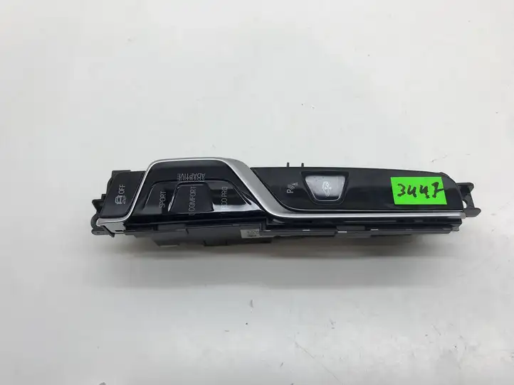 BMW 7 G11 G12 (2015 - 2022) 6819156 Кнопка парктроника — фото 8