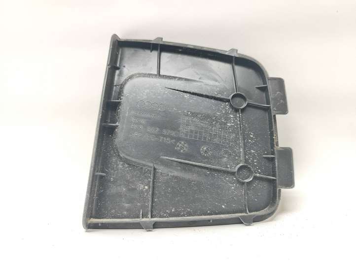 Audi A4 (2007 - 2011)  8K9867979 Обшивка крышки багажника