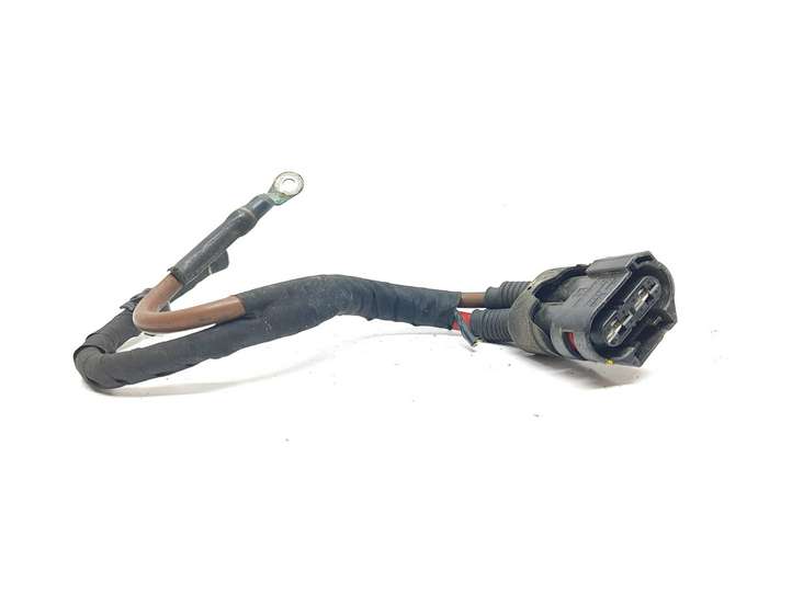 BMW 3 E90 E91 (2005 - 2012)  10688710 Другой проводник