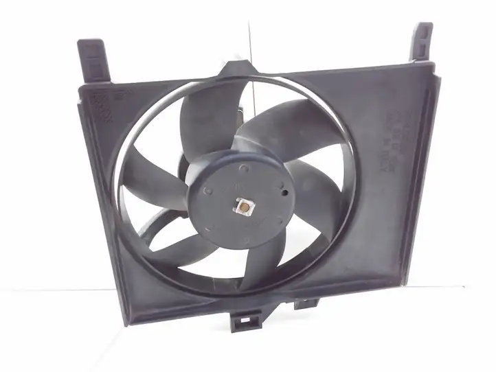 Smart ForTwo I (2000 - 2007) 0003127V008 Электровентилятор радиатора — фото 1