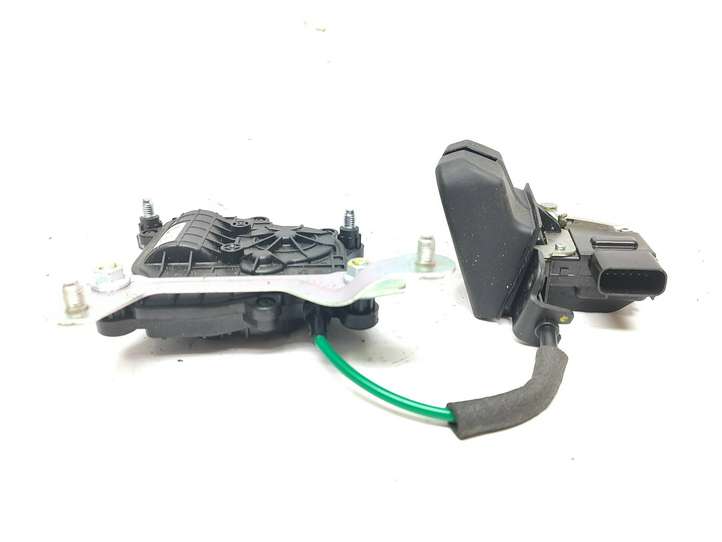 Kia Sportage (2014 - 2016)  2325576LGY0115 Замок задней крышки