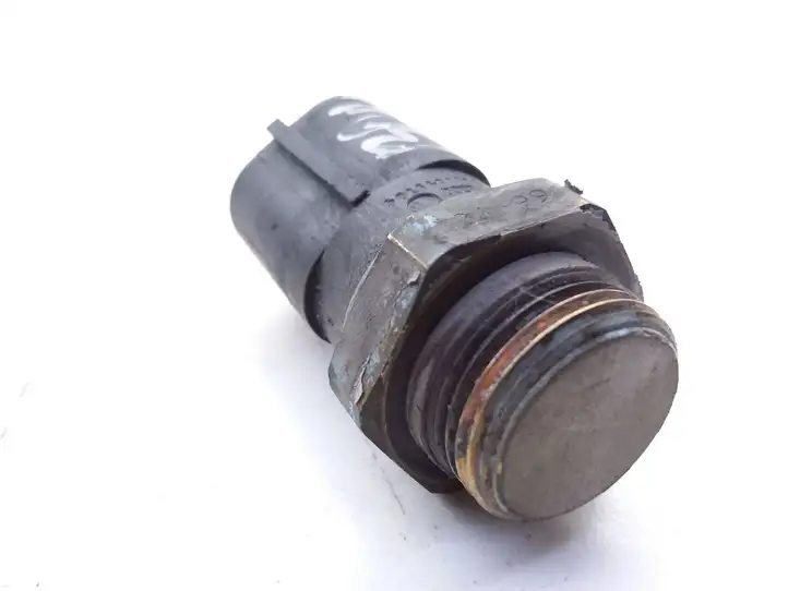 Audi A3/S3 8L (2000 - 2003) 1J0959481A Датчик температуры охлаждающей жидкости — фото 1