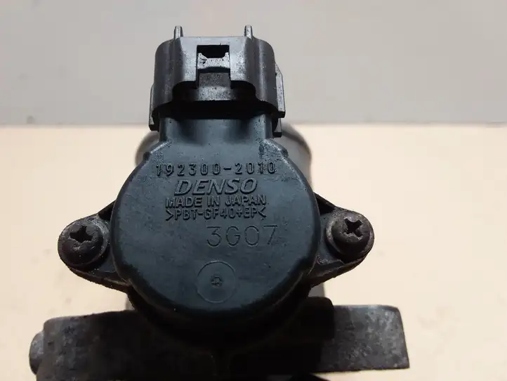 Toyota Corolla Verso AR10 (2004 - 2009) 1923002010 Дроссельная заслонка — фото 2