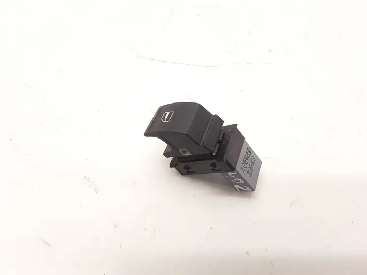 Seat Toledo III (5P) (2004 - 2009) 7L6959855B Кнопка стеклоподъемников — фото 1