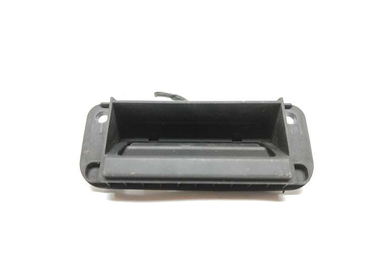 Mercedes-Benz C W204 (2007 - 2014)  A2047500293 Ручка задней крышки