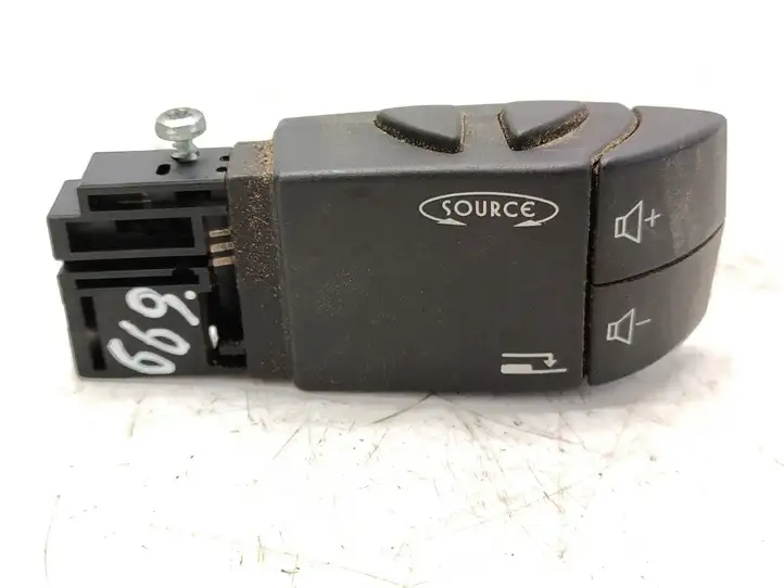 Renault Laguna II (2001 - 2005) 34442201AF Кнопки на рулевом колесе — фото 1