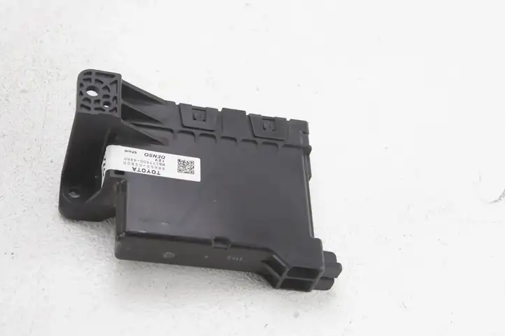 Toyota Auris E180 (2012 - 2018) 88650-02E00 Модуль управления кондиционером — фото 4