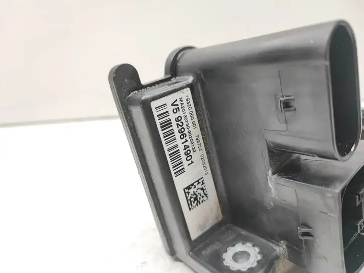 BMW 3 F30 F35 F31 (2012 - 2018) 9296149 Реле защиты аккумулятора — фото 2