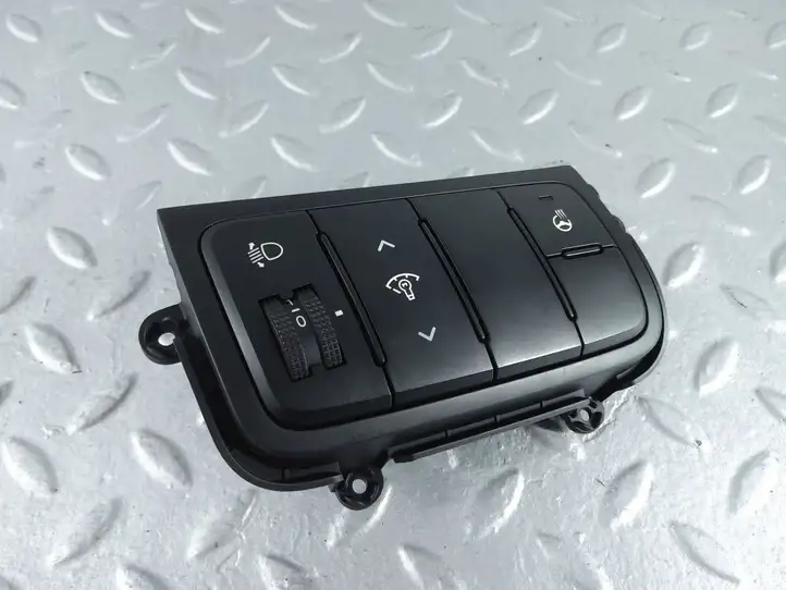 Kia Ceed (2012 - 2015) 93300A2140 Блок кнопок на панели — фото 1