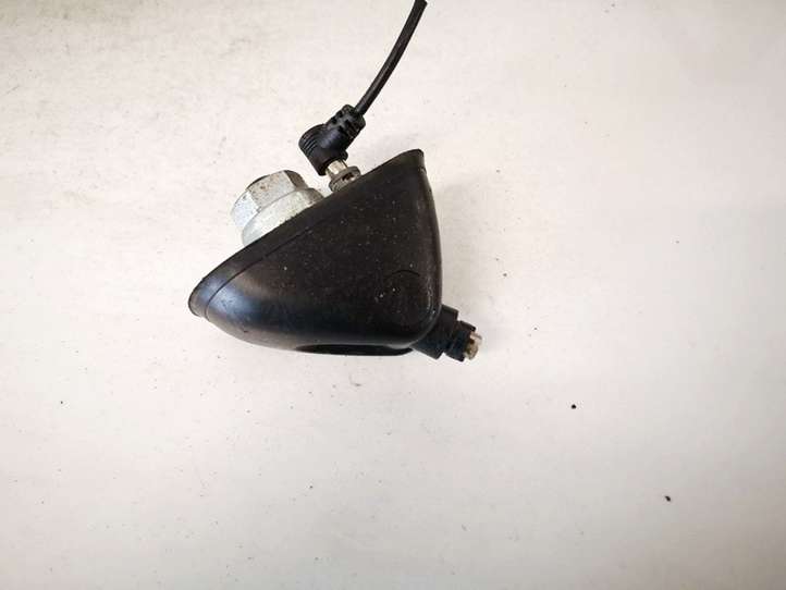Hyundai i30 (2007 - 2012)  v300521e Антенна (антенна GPS)