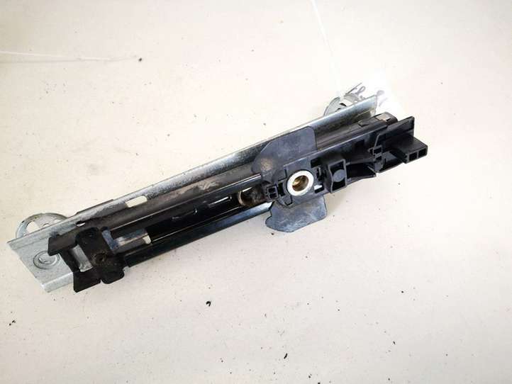 Volkswagen Touareg I (2002 - 2010)  7l0857819f Другая внешняя деталь
