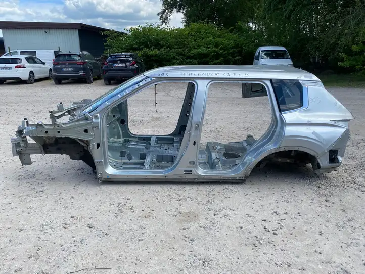 Mitsubishi Outlander IV (2021 - ) Кузов — фото 1