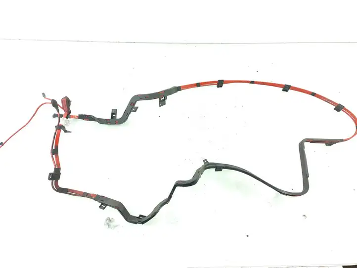BMW 3 F30 F35 F31 (2012 - 2018) 9316576 Плюсовой провод аккумулятора — фото 3