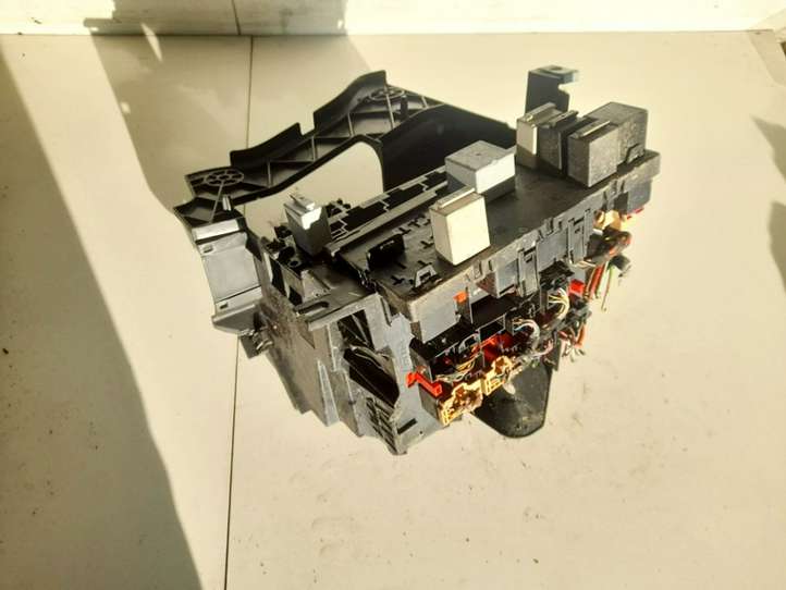 Volkswagen Golf V (2003 - 2009)  1k0937049t Mодуль kомфортa