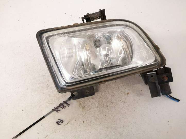Mazda Premacy (1999 - 2005)  b25g51680c Передняя противотуманная фара