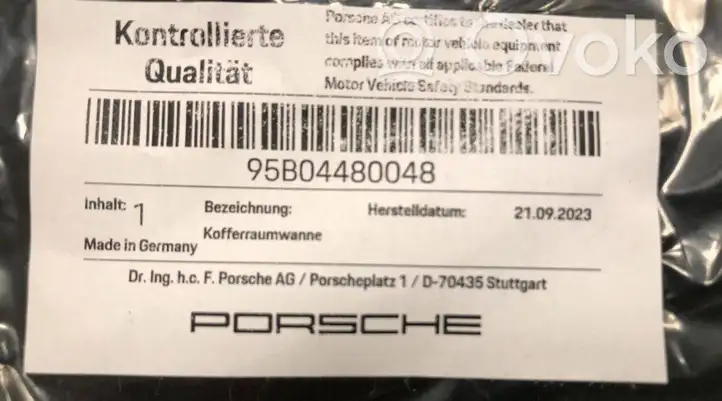Porsche Macan (95B) (2019 - ) 95B04480048 Резиновый коврик багажника — фото 4