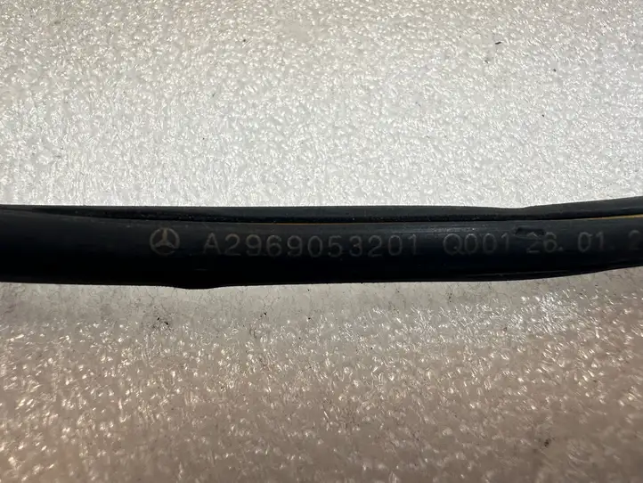 Mercedes-Benz EQE v295 (2022 - ) A2969053201 Антенна системы Keyless — фото 2