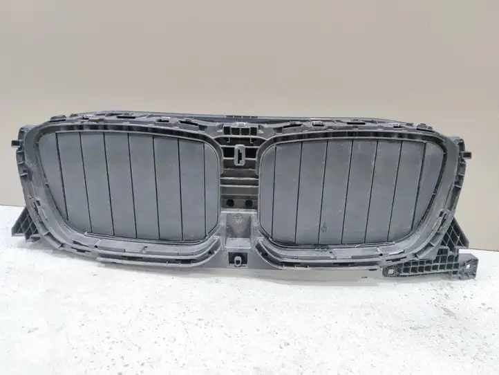 BMW X3 G01 (2018 - 2024) 17756313 Детали воздухозаборника — фото 1