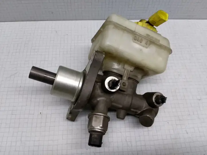 Volkswagen Golf IV (1998 - 2005) 03350884591 Главный тормозной цилиндр — фото 1