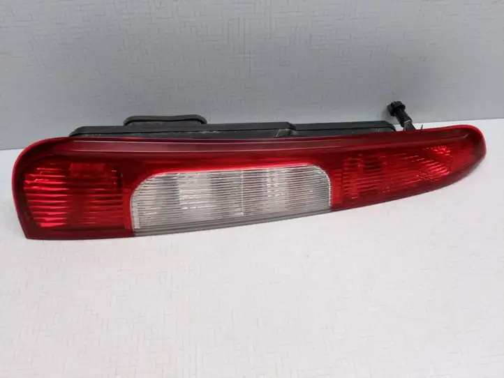 Ford Focus C-MAX (2003 - 2010) 3M5113N411AA Задний фонарь в кузове — фото 1