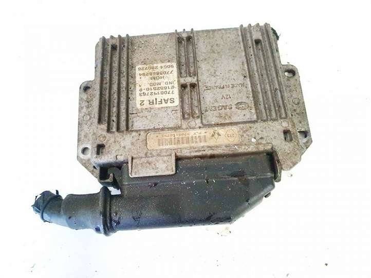 Renault Clio II (1998 - 2001)  7700112763 Блок управления двигателя