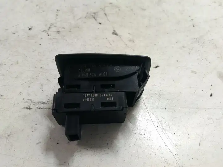 BMW 3 E90 E91 (2005 - 2012) 6945874 Кнопка стеклоподъемников — фото 2